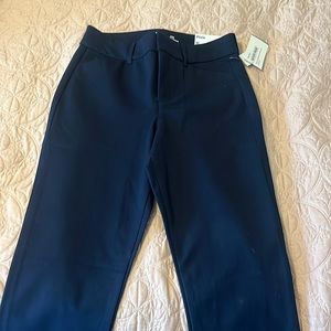 New with tags never worn Old Navy Pixie pants